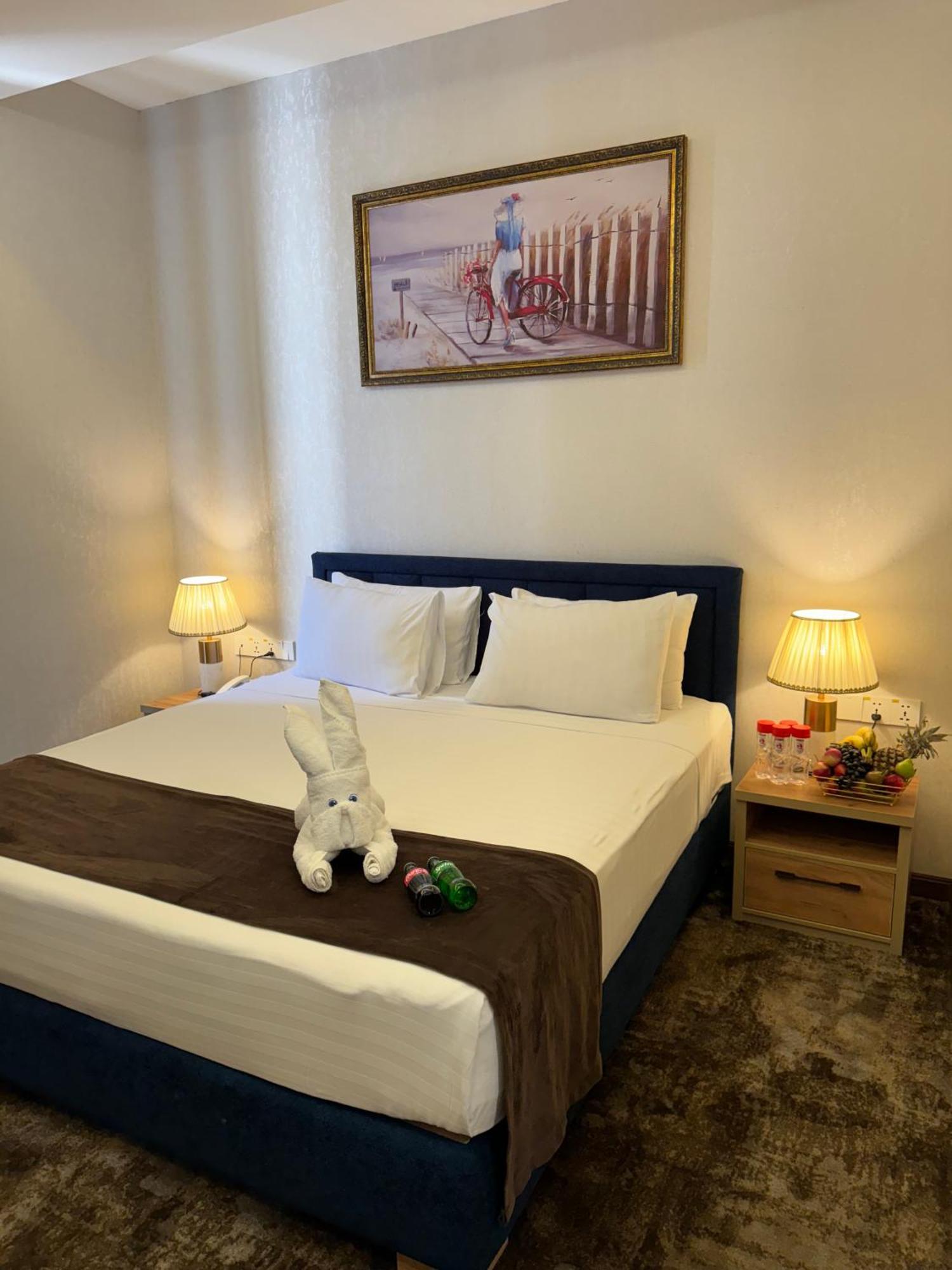 Garnet Mir Hotel Ташкент Экстерьер фото