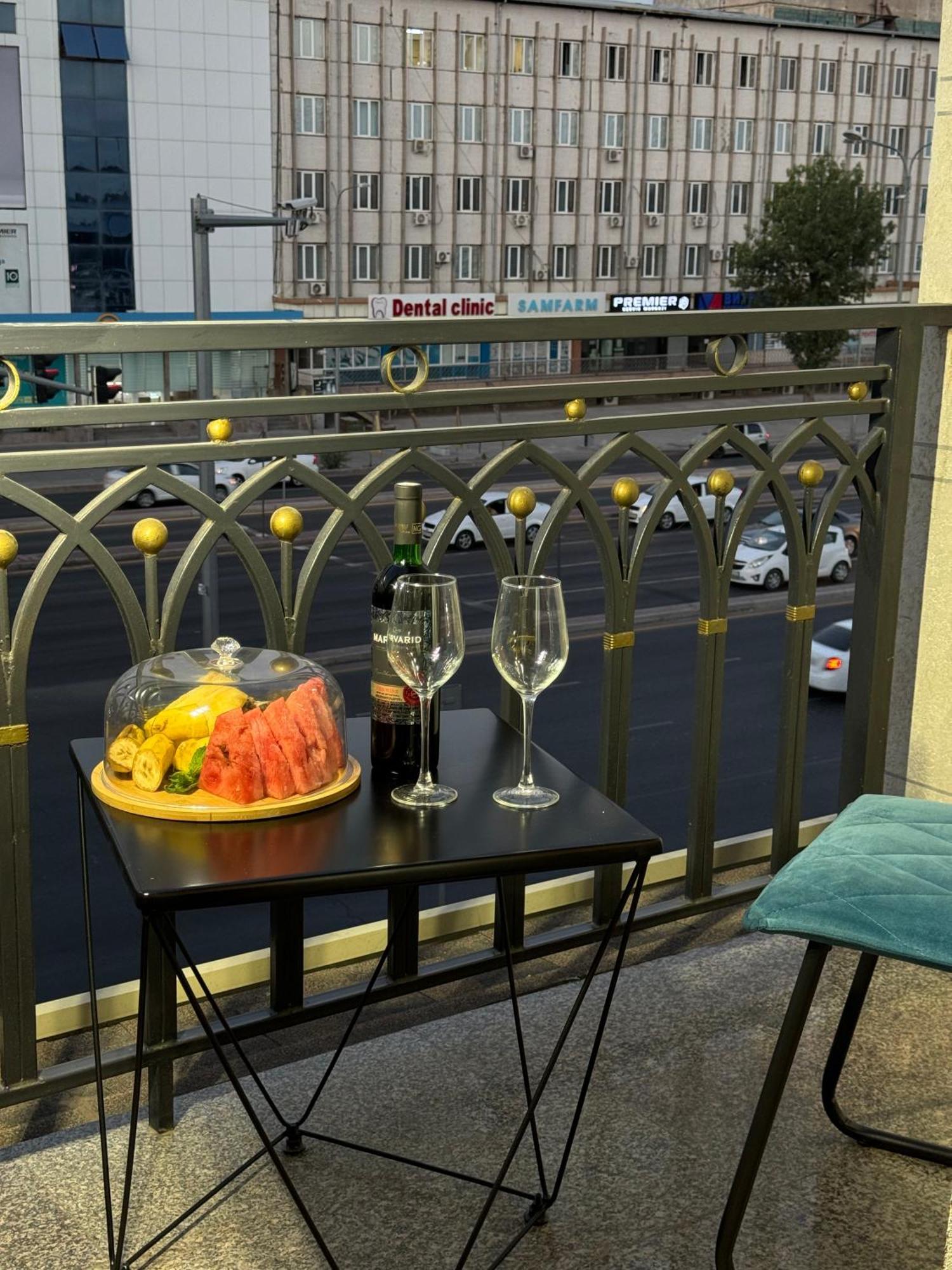 Garnet Mir Hotel Ташкент Экстерьер фото