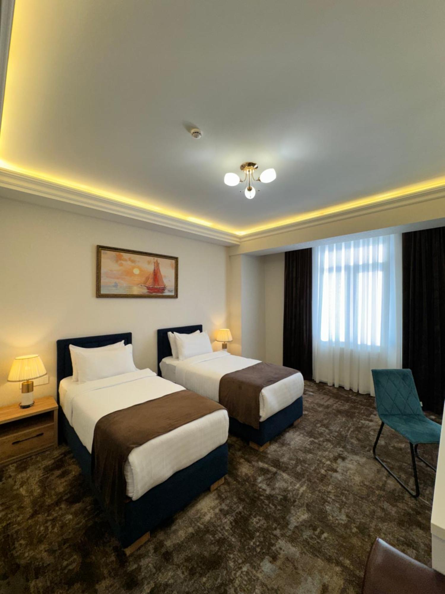 Garnet Mir Hotel Ташкент Экстерьер фото