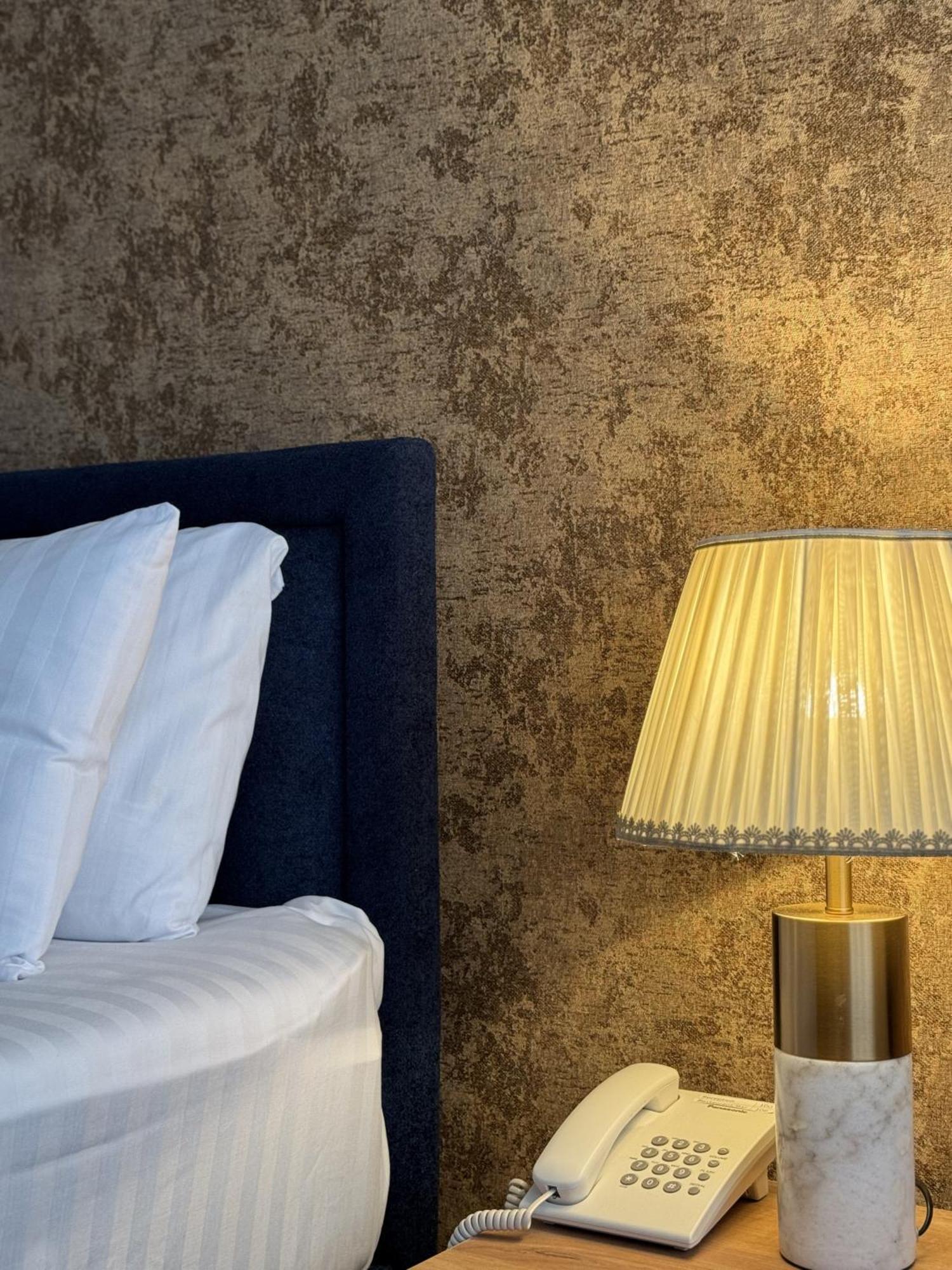 Garnet Mir Hotel Ташкент Экстерьер фото