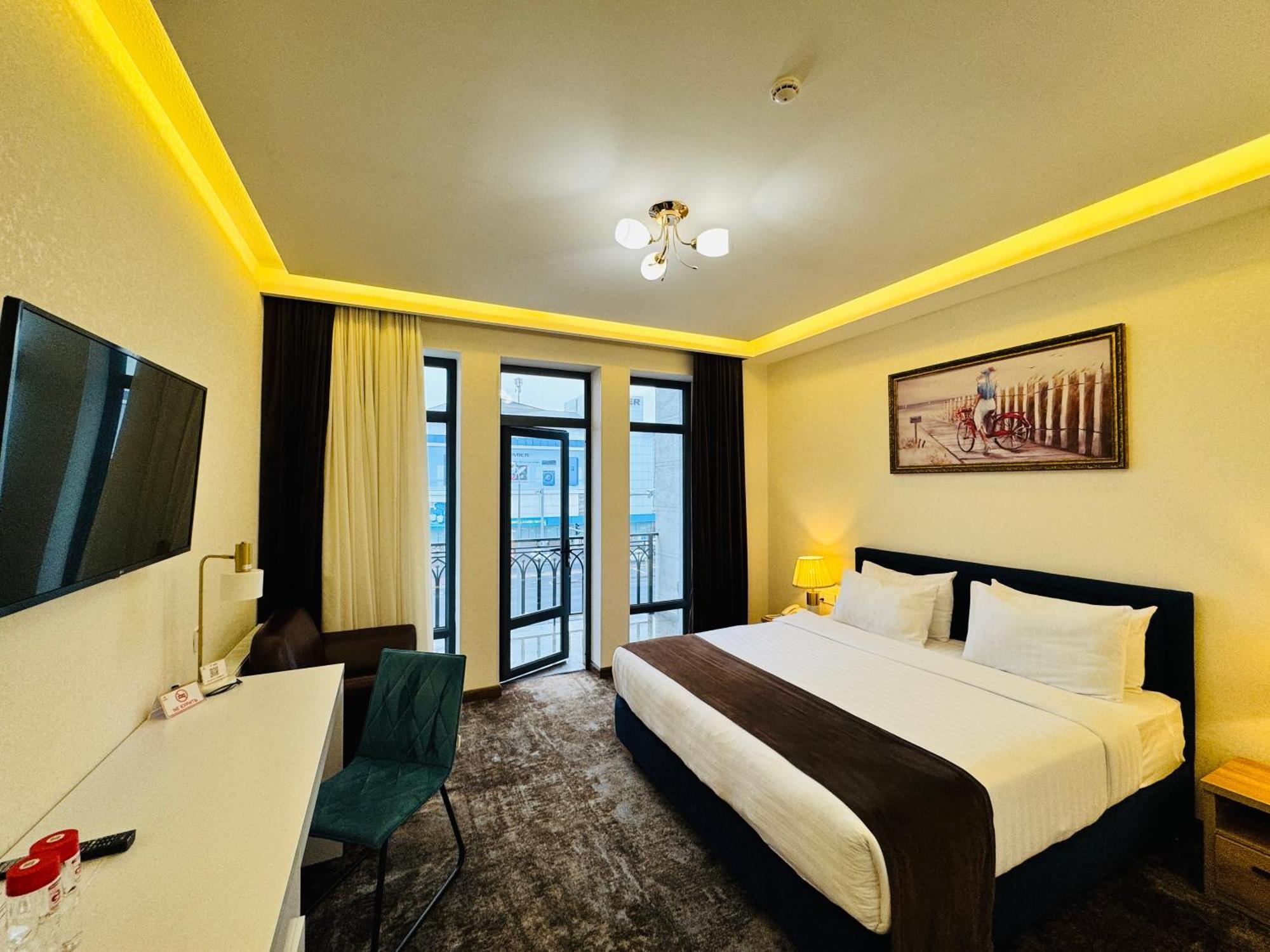 Garnet Mir Hotel Ташкент Экстерьер фото