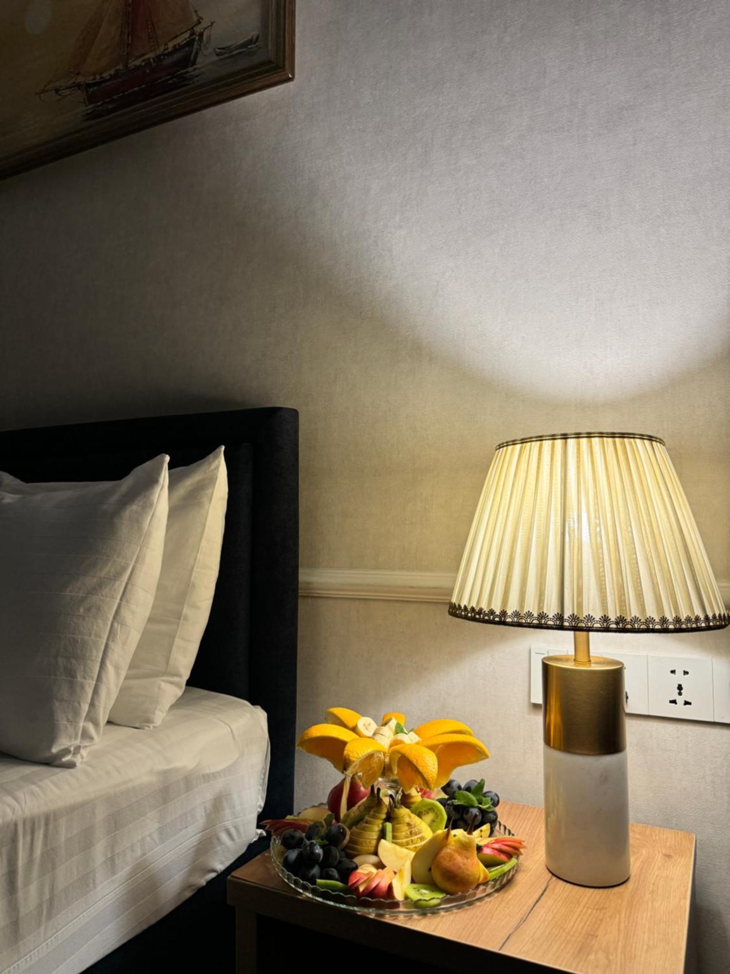 Garnet Mir Hotel Ташкент Экстерьер фото