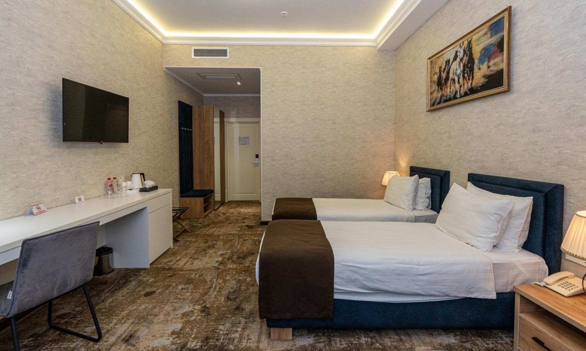 Garnet Mir Hotel Ташкент Экстерьер фото